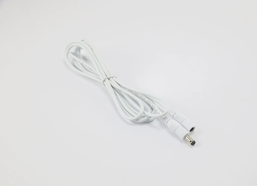 OnOffLighting_Accessoires_CableJack2m
